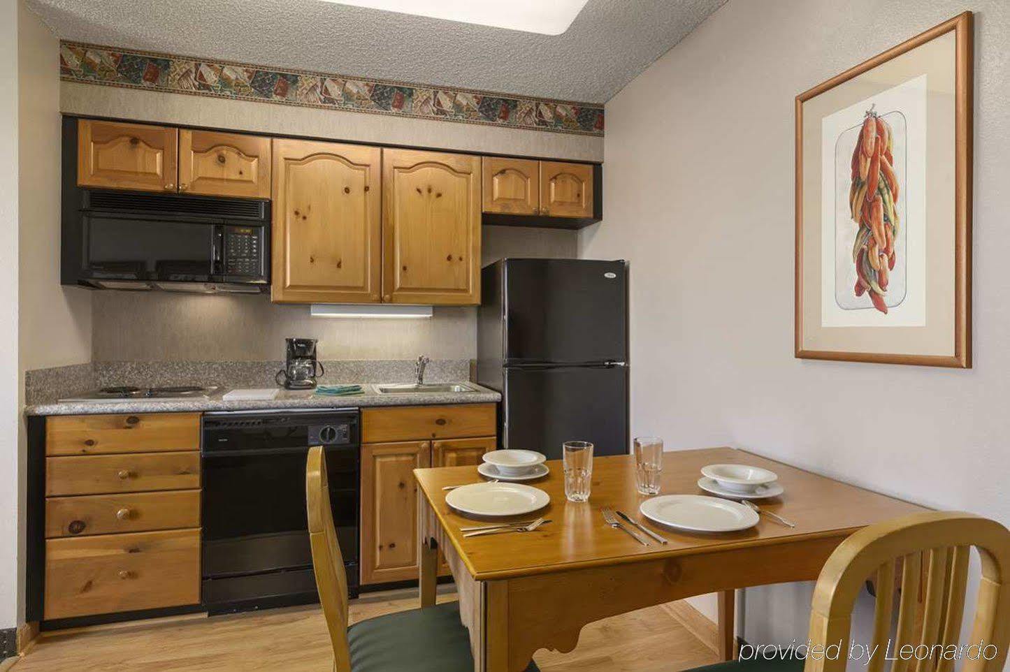 Homewood Suites Phoenix-스코 츠 데일 외부 사진