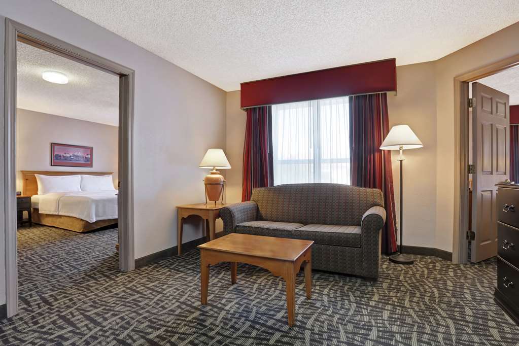 Homewood Suites Phoenix-스코 츠 데일 객실 사진