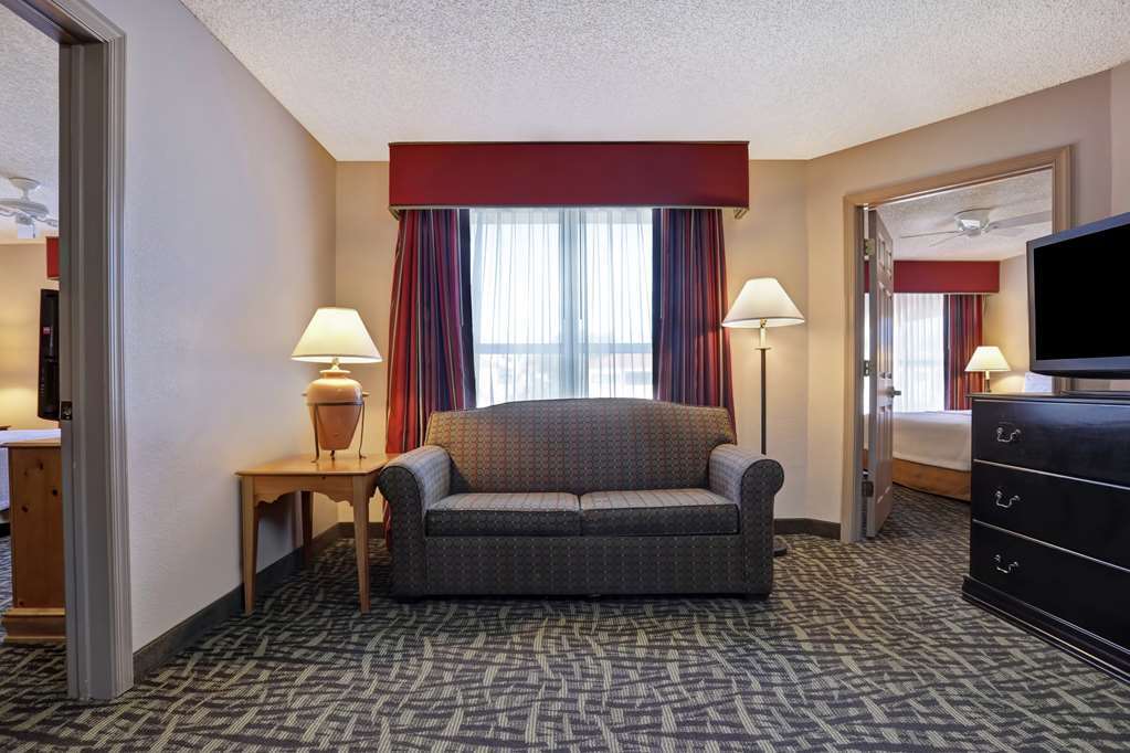 Homewood Suites Phoenix-스코 츠 데일 객실 사진